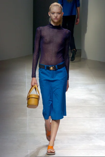 Look 23